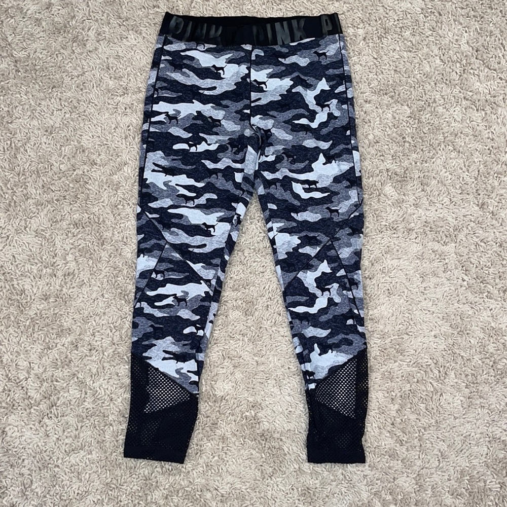 Victoria’s Secret leggings